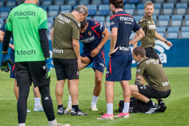 Fotos del entrenamiento de este domingo de Osasuna en Tajonar