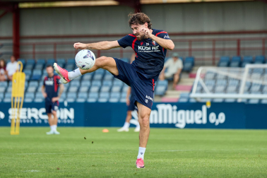 Fotos del entrenamiento de este domingo de Osasuna en Tajonar