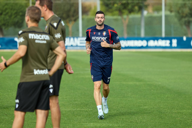 Fotos del entrenamiento de este domingo de Osasuna en Tajonar