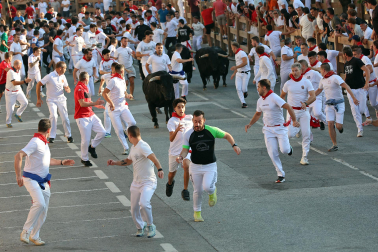 Fotos del tercer encierro de fiestas de Tafalla