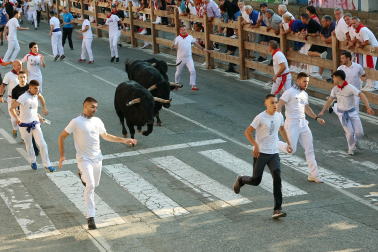 Fotos del tercer encierro de fiestas de Tafalla