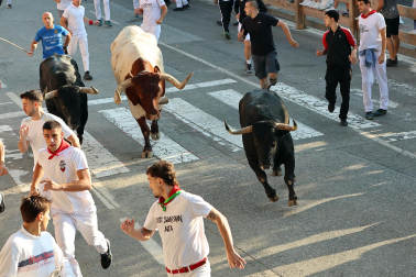 Fotos del tercer encierro de fiestas de Tafalla