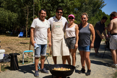 Fotos de los calderetes de fiestas de Burlada