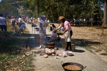 Fotos de los calderetes de fiestas de Burlada