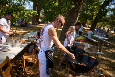 Fotos de los calderetes de fiestas de Burlada