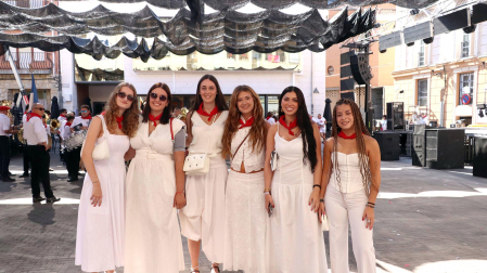 Fotos de la procesión de fiestas de Valtierra