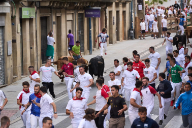 Fotos del quinto encierro de fiestas de Tafalla 2026