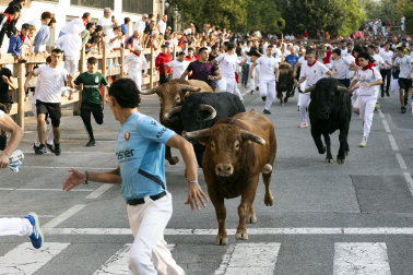 Fotos del quinto encierro de fiestas de Tafalla 2026