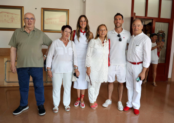 Fotos del cohete de fiestas de Oteiza
