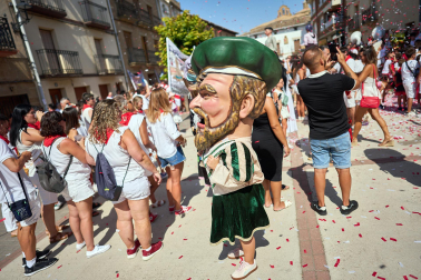 Fotos del cohete de fiestas de Allo