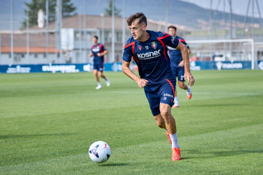 Fotos del entrenamiento de Osasuna este jueves en Tajonar