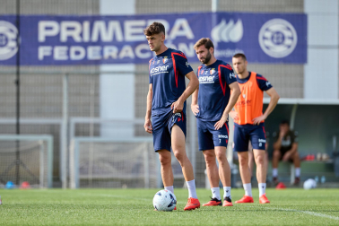 Fotos del entrenamiento de Osasuna este jueves en Tajonar