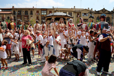 Fotos de la despedida de los gigantes de Tafalla