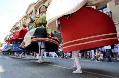 Fotos de la despedida de los gigantes de Tafalla