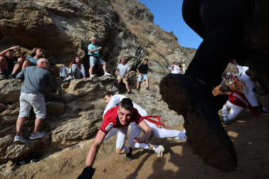 Fotos del sexto encierro del Pilón de Falces 2026