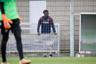 Fotos del entrenamiento de Osasuna con la presencia de Rockson Yeboah este viernes 21 de agosto
