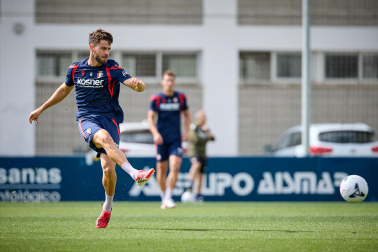 Fotos del entrenamiento de Osasuna con la presencia de Rockson Yeboah este viernes 21 de agosto