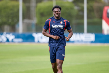 Fotos del entrenamiento de Osasuna con la presencia de Rockson Yeboah este viernes 21 de agosto