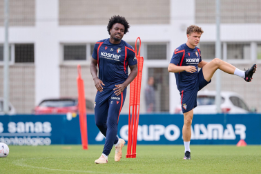 Fotos del entrenamiento de Osasuna con la presencia de Rockson Yeboah este viernes 21 de agosto