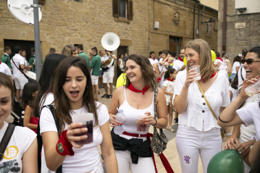 Fotos del cohete de fiestas de Barásoain