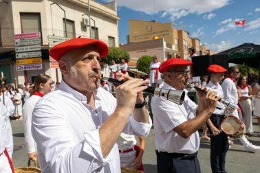 Fotos de la procesión en honor a San Bartolomé en fiestas de Ribaforada 2026