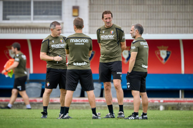 Fotos del entrenamiento de Osasuna este martes en Tajonar