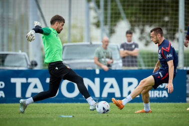 Fotos del entrenamiento de Osasuna este martes en Tajonar