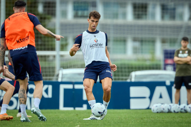 Fotos del entrenamiento de Osasuna este martes en Tajonar