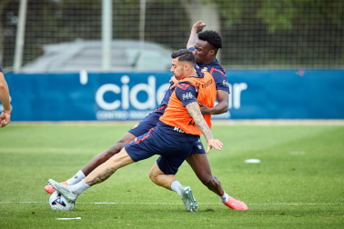 Fotos del entrenamiento de Osasuna este martes en Tajonar