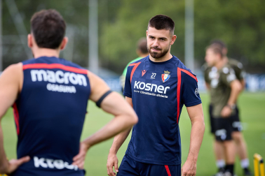 Fotos del entrenamiento de Osasuna este martes en Tajonar