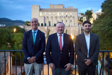 Fotos del acto de bienvenida a los participantes en los Cursos Europeos de Verano 2026