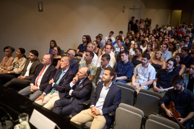 Fotos del acto de bienvenida a los participantes en los Cursos Europeos de Verano 2026