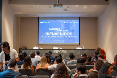 Fotos del acto de bienvenida a los participantes en los Cursos Europeos de Verano 2026