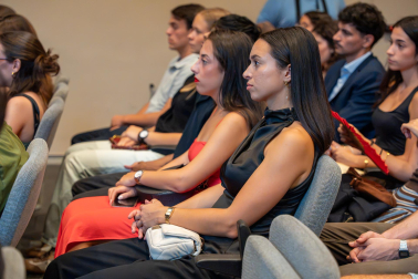 Fotos del acto de bienvenida a los participantes en los Cursos Europeos de Verano 2026