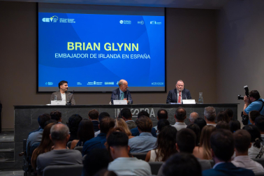 Fotos del acto de bienvenida a los participantes en los Cursos Europeos de Verano 2026