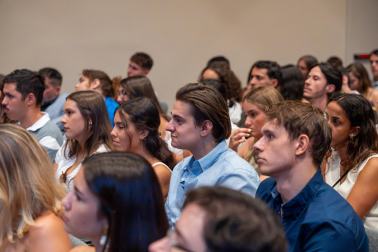 Fotos del acto de bienvenida a los participantes en los Cursos Europeos de Verano 2026