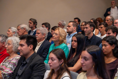 Fotos del acto de bienvenida a los participantes en los Cursos Europeos de Verano 2026