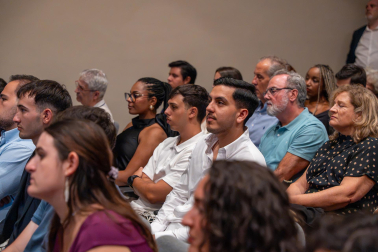 Fotos del acto de bienvenida a los participantes en los Cursos Europeos de Verano 2026