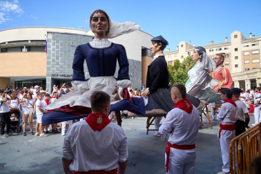 Fotos del cohete de fiestas de Zizur Mayor