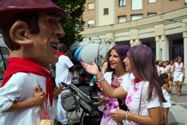 Fotos del cohete de fiestas de Zizur Mayor