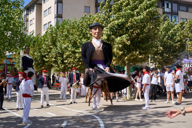 Fotos del cohete de fiestas de Zizur Mayor
