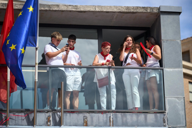 Fotos del cohete de fiestas de Zizur Mayor
