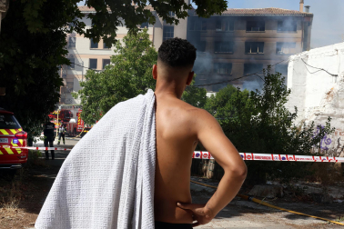 Foto del incendio en la antigua ikastola de Jaso