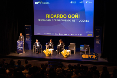 Fotos del primer día de los Cursos Europeos de Verano 2026