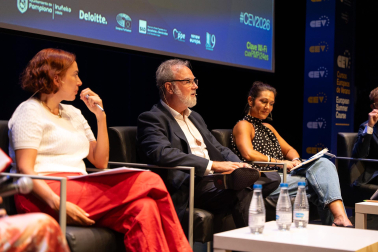 Fotos del primer día de los Cursos Europeos de Verano 2026