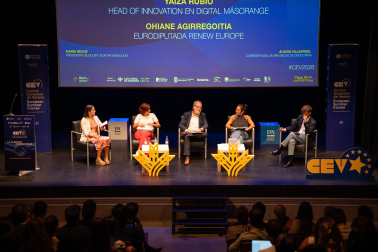 Fotos del primer día de los Cursos Europeos de Verano 2026