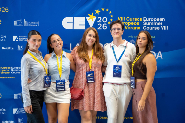 Fotos del primer día de los Cursos Europeos de Verano 2026
