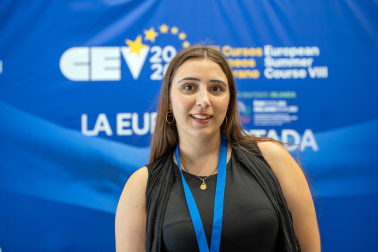 Fotos del primer día de los Cursos Europeos de Verano 2026