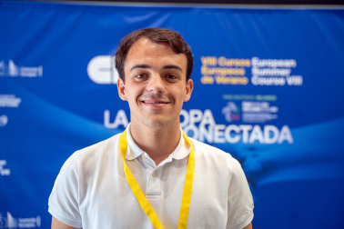 Fotos del primer día de los Cursos Europeos de Verano 2026