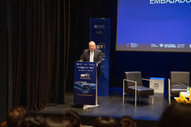 Fotos del primer día de los Cursos Europeos de Verano 2026